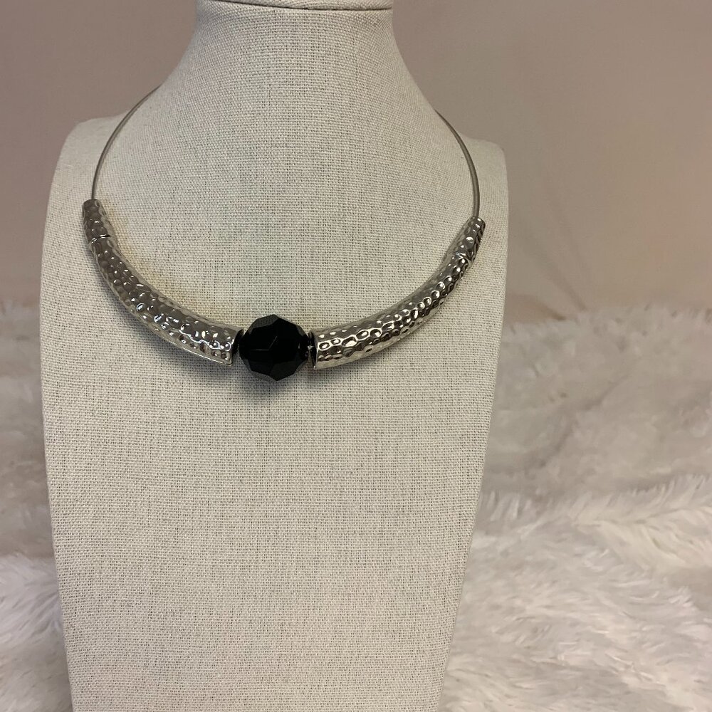 Jewelry Set with Chocker Necklace and earrings Silver Tone Black Bead Edgy Goth